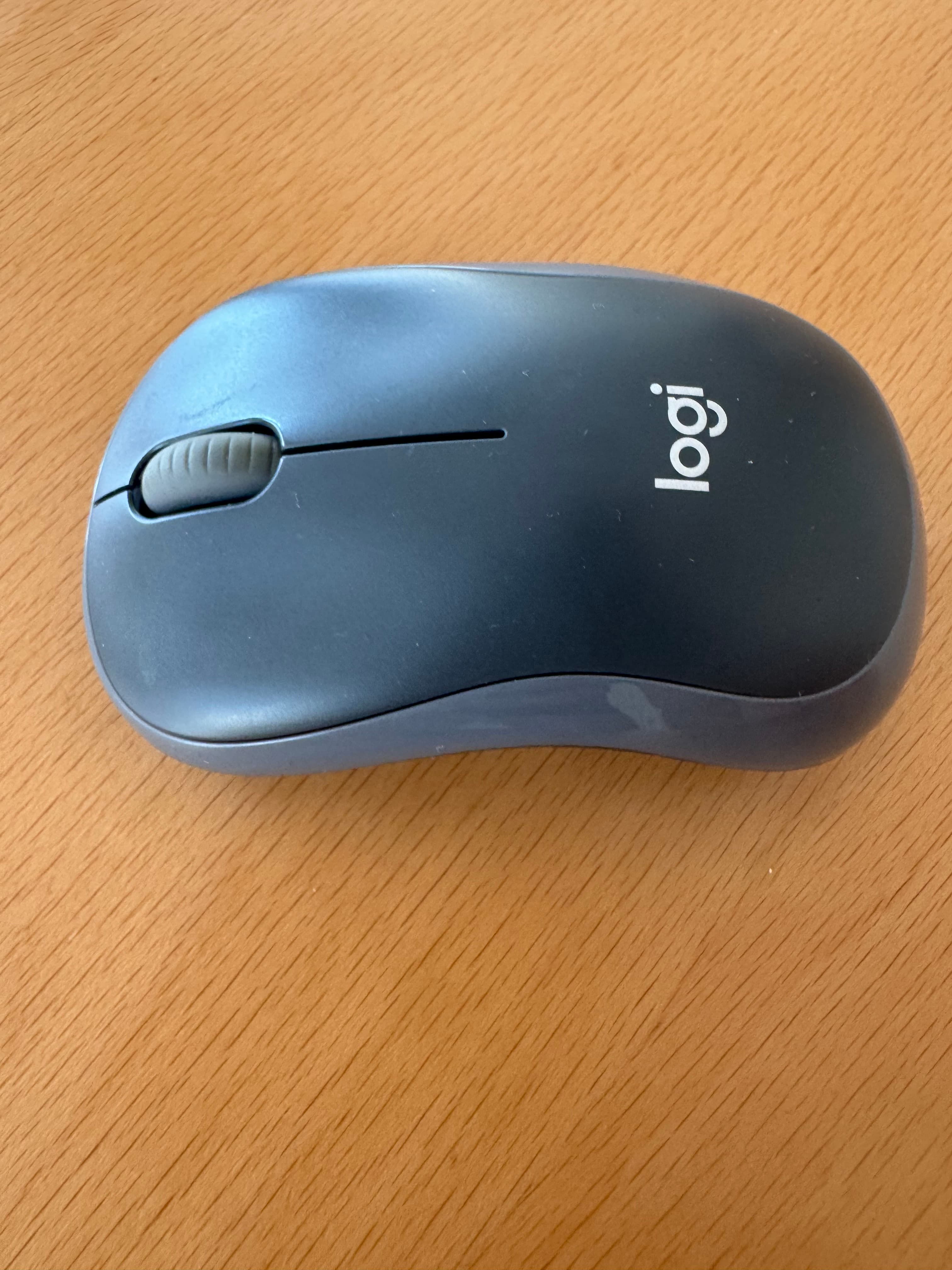Logitech M185 Kablosuz Mouse